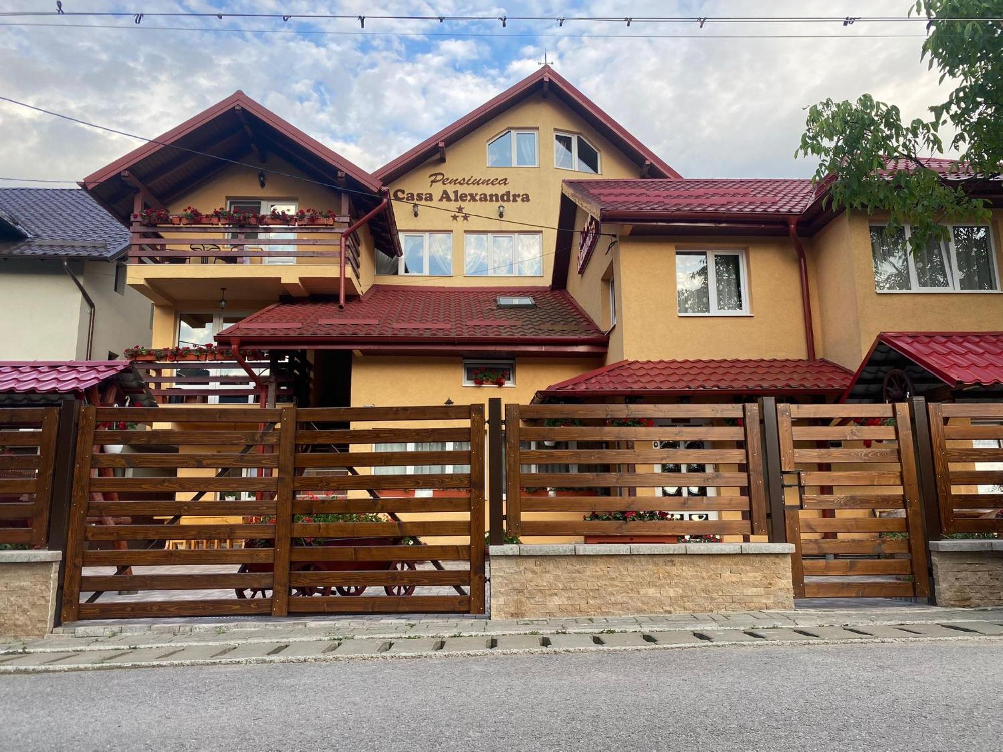 Pensiunea Casa Alexandra Vatra Dornei Exterior foto